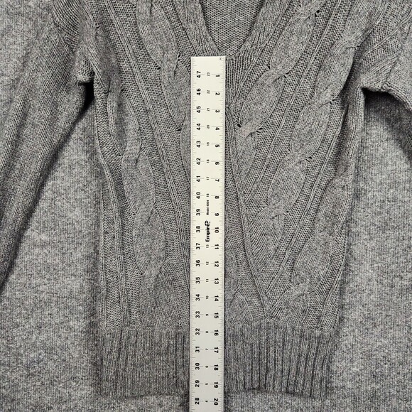 ANN TAYLOR LOFT 254194 Gray Cable Knit Wool Blend Pullover Sweater SIZE S - Picture 3 of 12